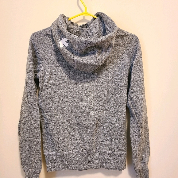 Roots zip up  Hoodie - Picture 2 of 4